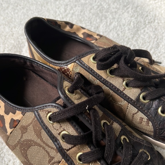Authentic Vintage Coach Sneakers - Picture 11 of 16
